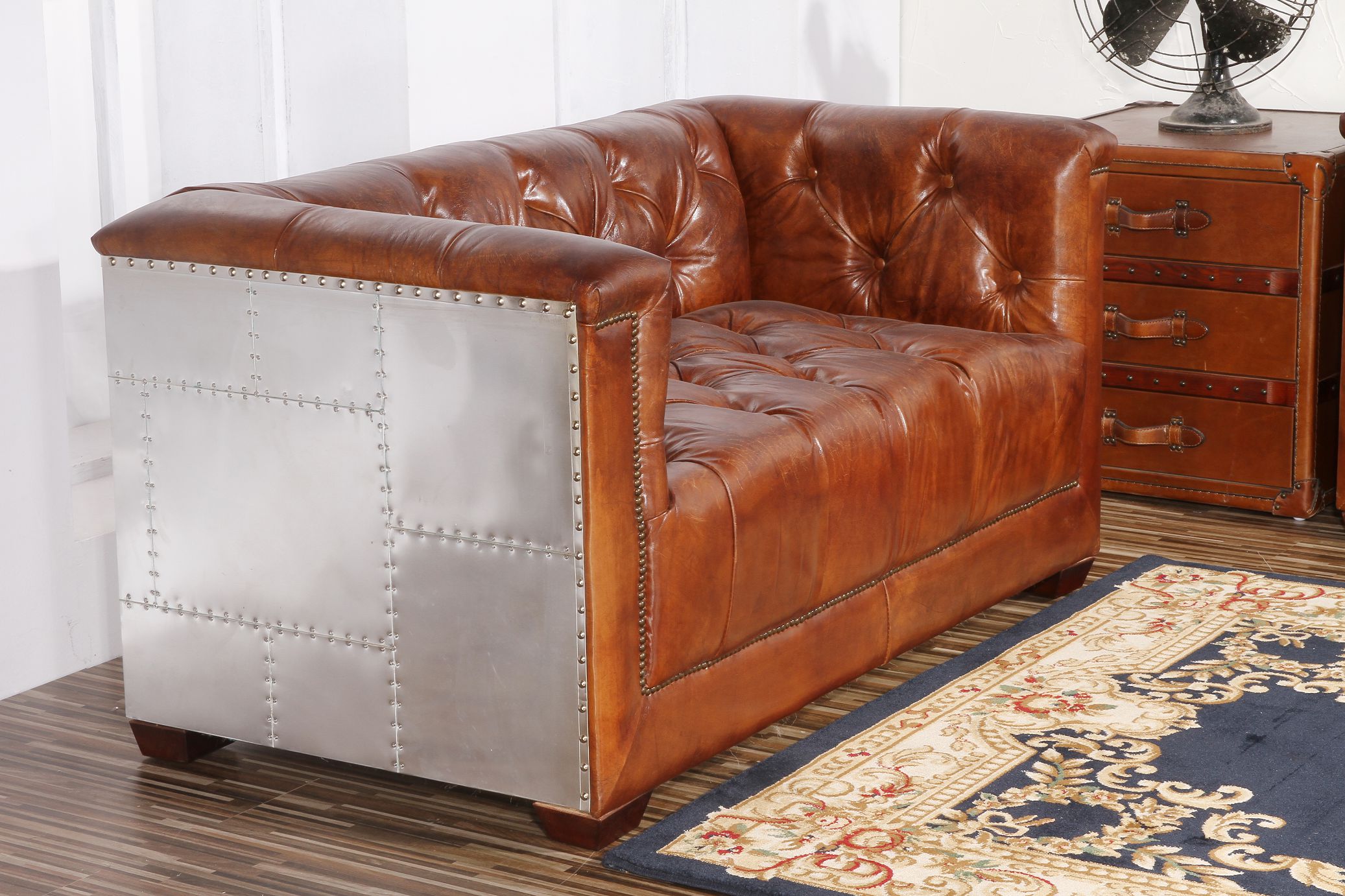Classic French Accent Sofa Upholstered Vintage Italian Antique Home Furniture Sofa - Image 3
