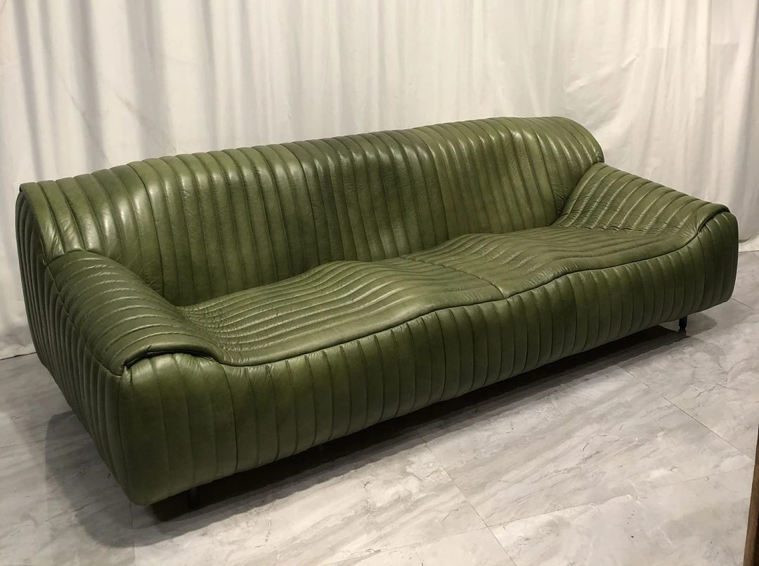 Retro Couch