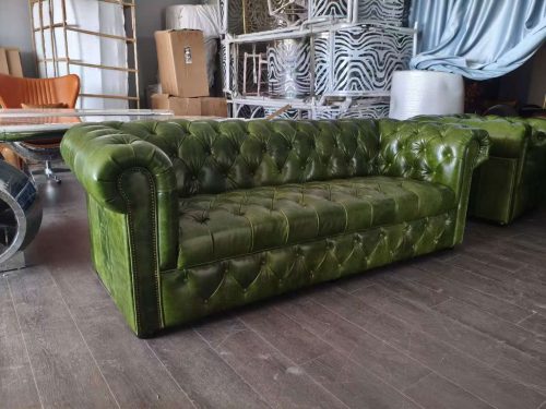 4 seater chesterfield sofa