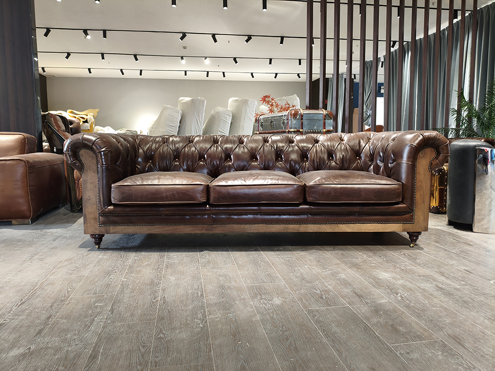 Retro Chesterfield Furniture